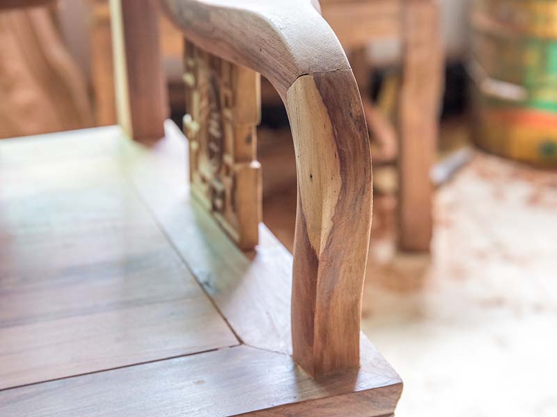 东坡家具改色翻新多少钱